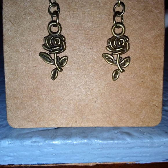 Jewelry - Rose Earrings